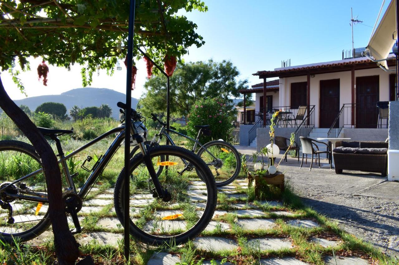 Chliara By Tzalas Apartment Skala Eresou